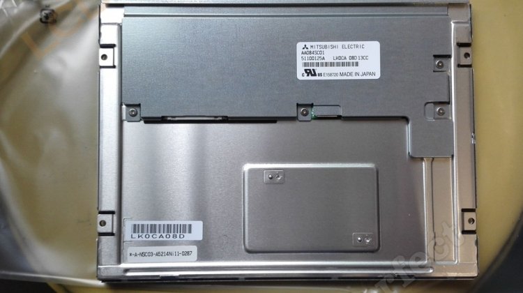 Orignal Mitsubishi 8.4-Inch AA084SD01 LCD Display 800×600 Industrial Screen